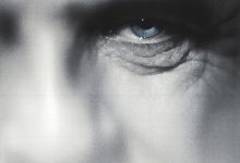 本能反应 Instinct (1999)